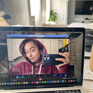 Meet your Posher, Brianna